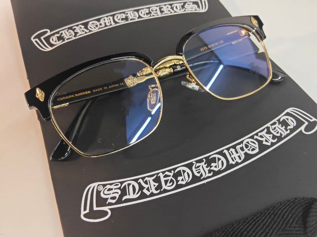 伊達メガネ　黒縁　ハーフゴールド　クロス　ダガー　Y2K　クロムハーツ好き