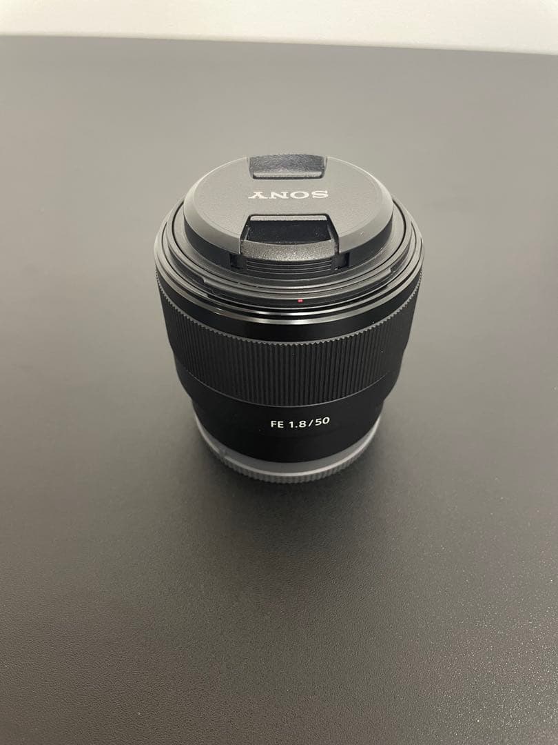 デジタルカメラ Sony A7R iii + FE 1.8 50mm Lens