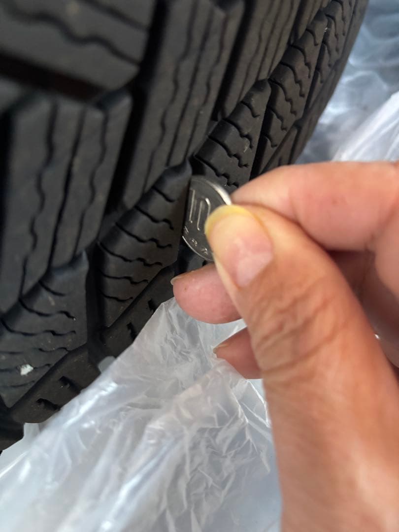 ミシュランスタッドレスタイヤ 2021年製4本　235.60.R18