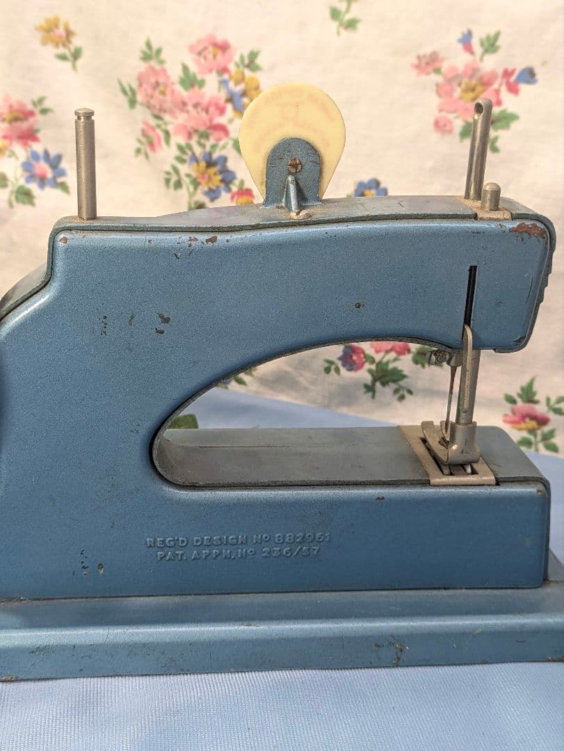 イギリス アンティーク バルカン トイミシン ミニミシン