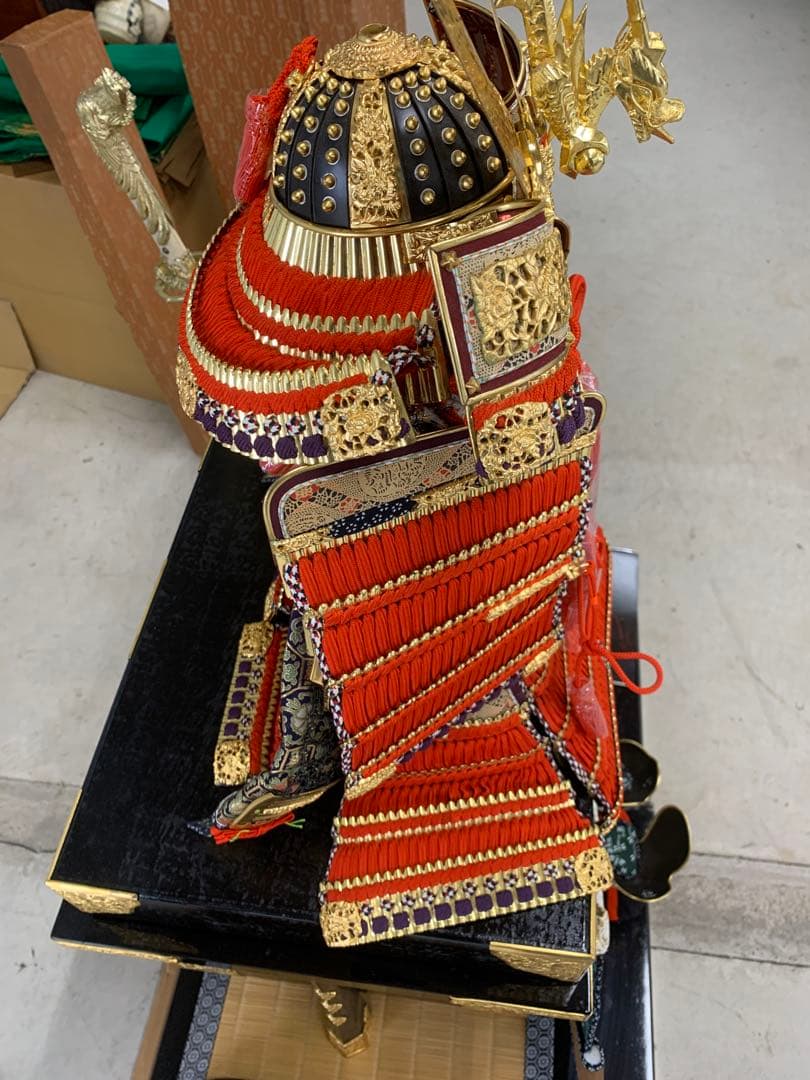 五月人形　平安一水作　15号鎧飾り