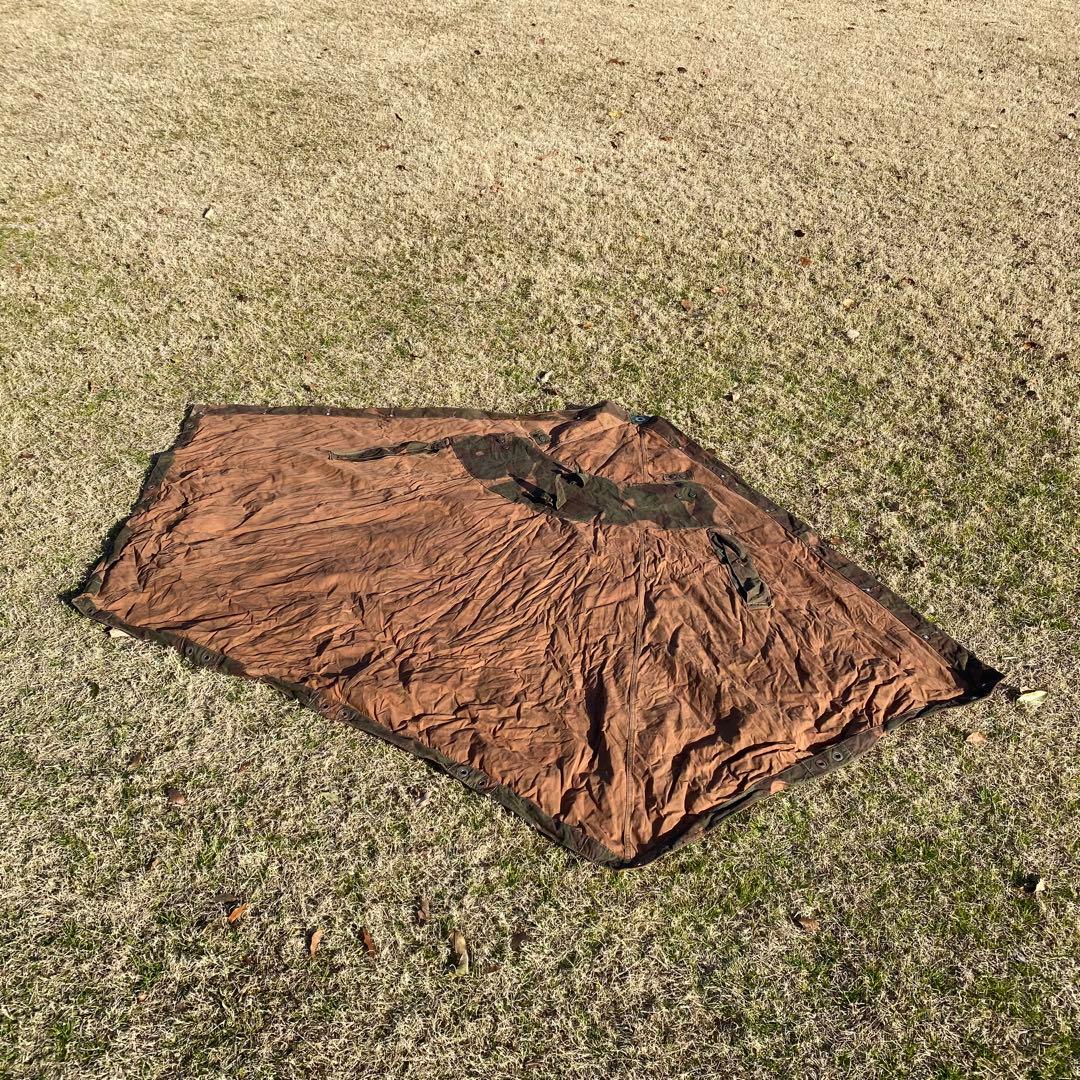 ハンガリー軍幕③　ポンチョ　２枚　ポール・ペグセット　 ワンポールテント