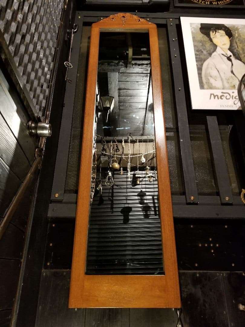 1970's　透かし彫り　細工　葡萄　蔦柄　ブナ桜　無垢　ロング　ウォールミラー