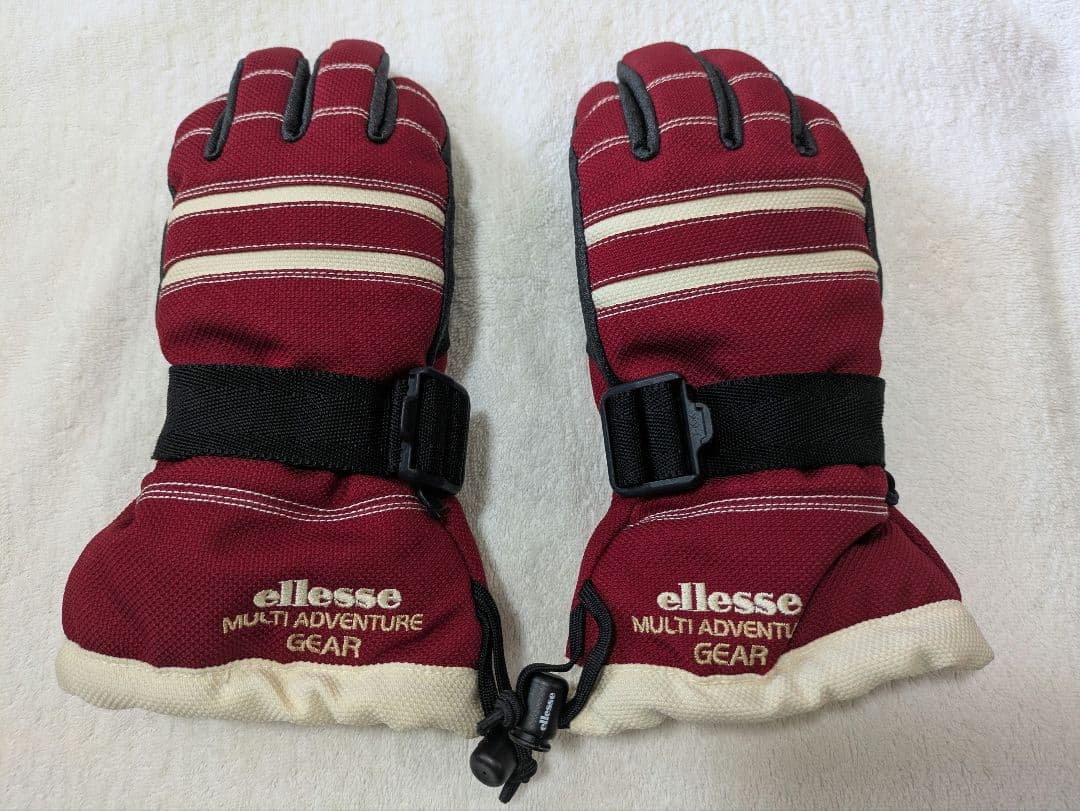 エレッセellesseスキーウェア＋手袋 オフホワイト×赤色 S～SSサイズ
