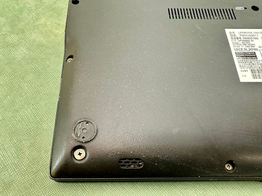 Windowsノート本体 Fujitsu LIFEBOOK U9310/D Core i5 8 256