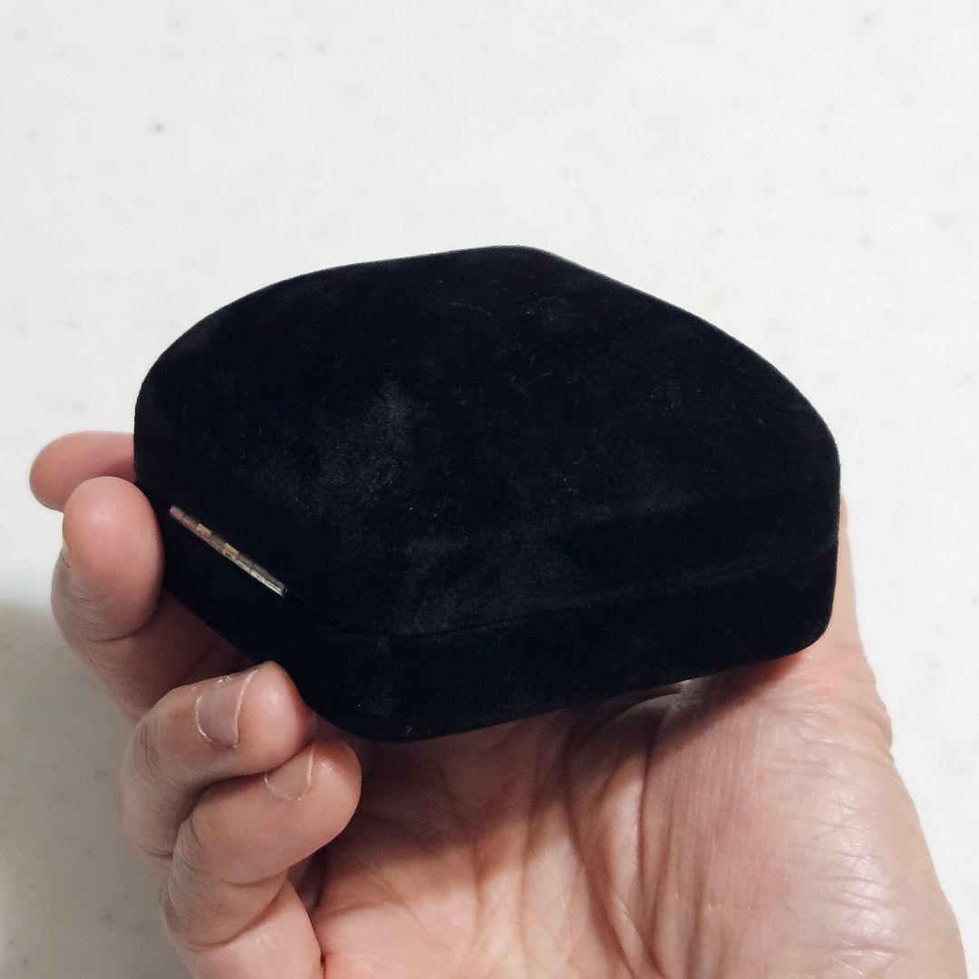 折*口様 B368 希少！ヴィンテージ クリスチャンラクロワ ブローチ ゴールド