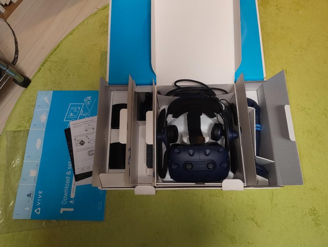 間*一様 HTC VIVE PRO フルセットと　おまけ