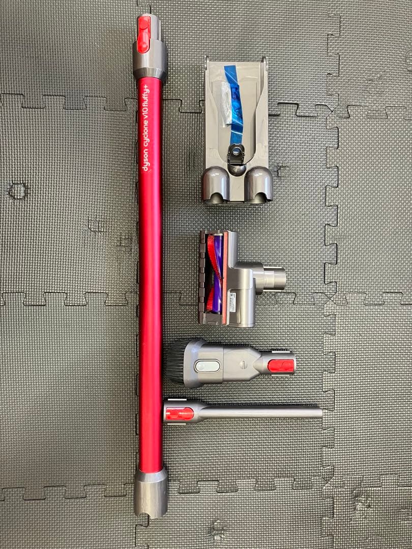 【宇津木】Dyson V10 Fluffy サイクロンクリーナー