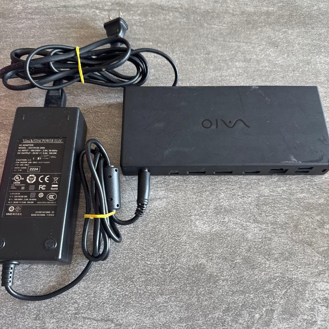 SONY　VJ8PRA3 TypeC 4Kマルチモニタードッキングステーション