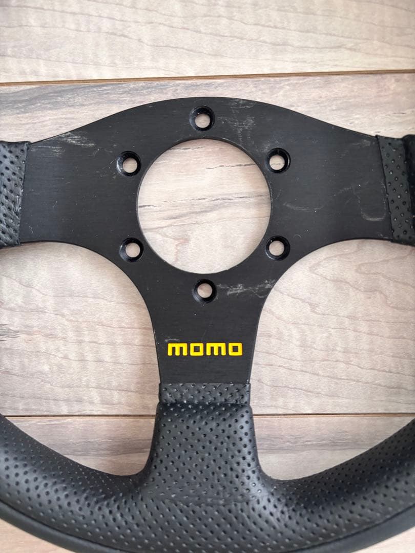 MOMO TEAM 30φ ステアリング