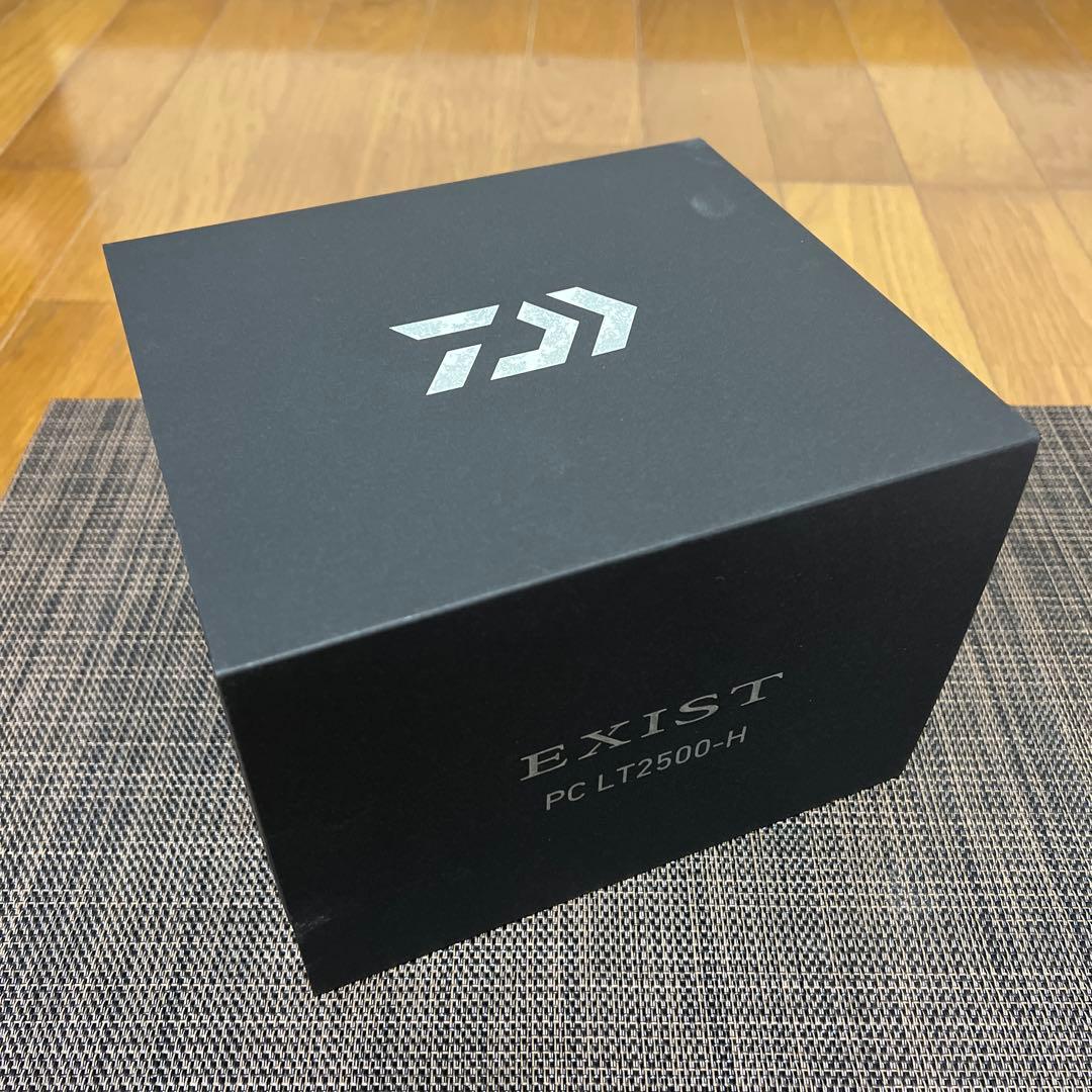美品　DAIWA 22EXIST PC LT2500-H