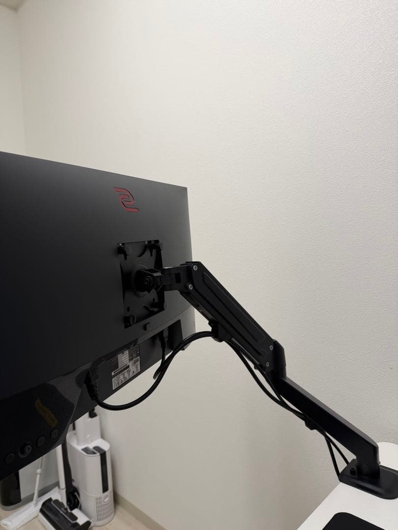 BenQ XL2411K ディスプレイポート　電源ケーブルモニターアーム付き