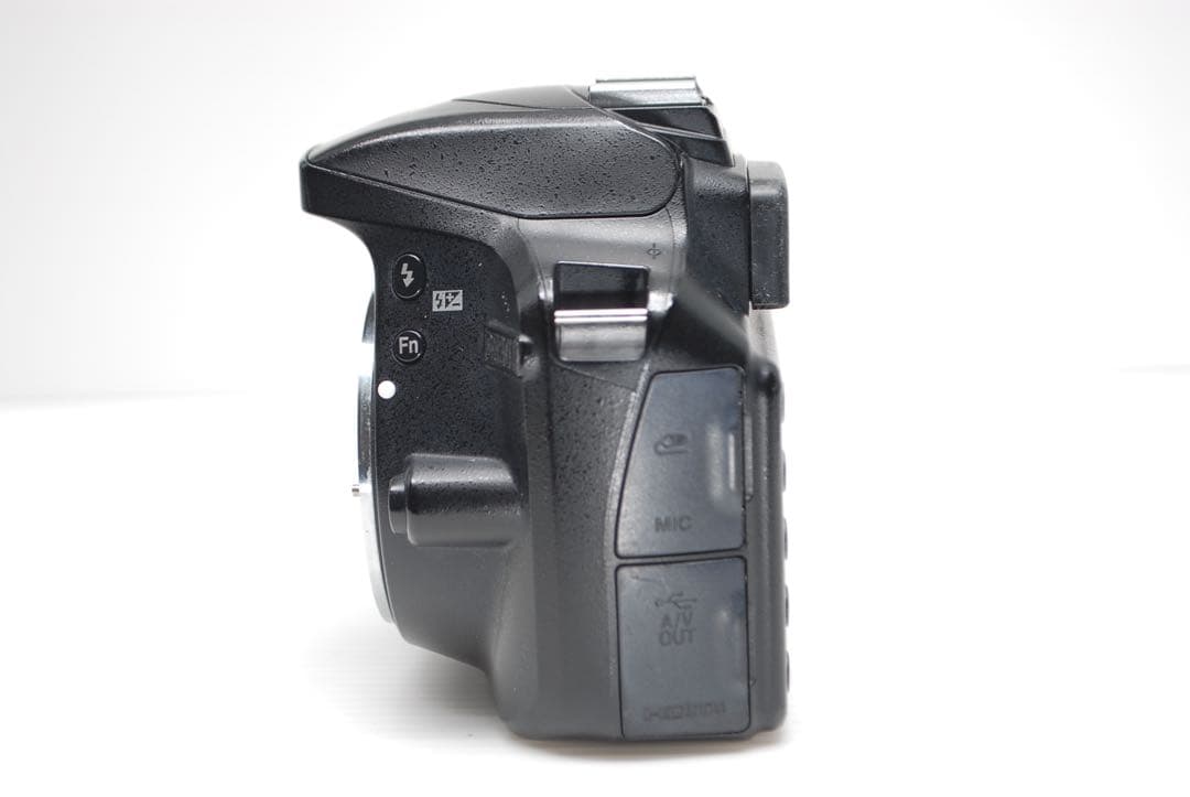 ❤️Nikon D3300❤️望遠レンズ付き 手ぶれ補正付き美品 スマホ転送OK