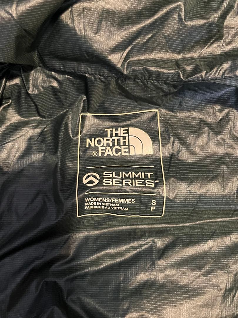 THE NORTH FACE 最高峰サミットシリーズ　ダウン　800フィル
