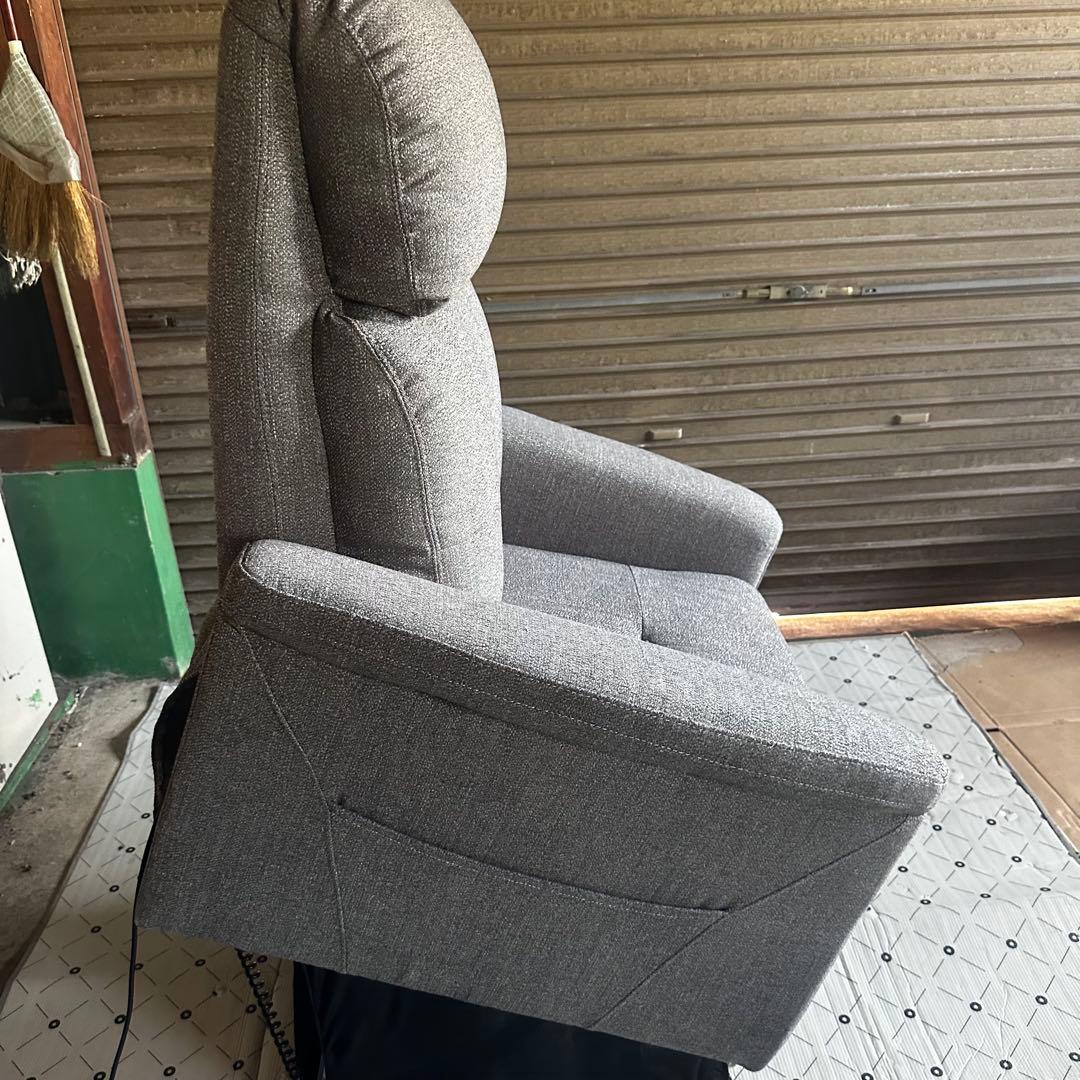 【超美品】電動リクライニングソファ（1人用）