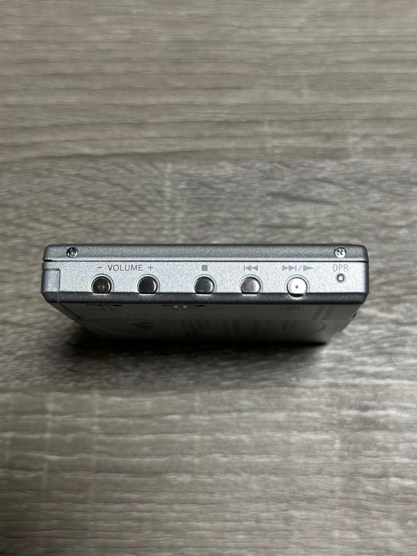 【状態動作良好】SONY MD WALKMAN MZ-E900 ガム型電池新品