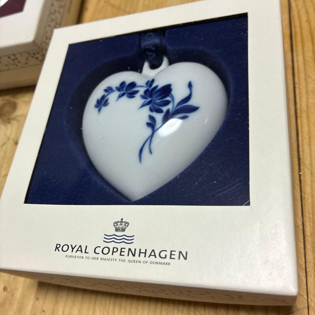 ロイヤルコペンハーゲン アニュアルハート ブルーローズ